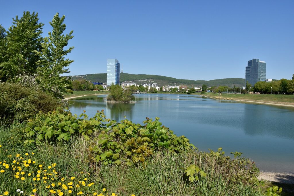 5 jazier v Bratislave, v ktorých sa bezpečne okúpete